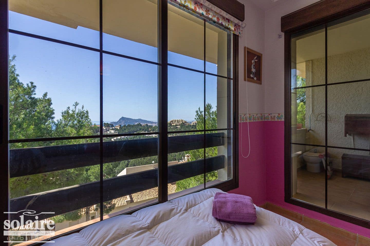   3 soveværelse   ferieSemi-Rækkehus i Altea   med   swimmingpool  garage  - € 150 (Ref: 7475327)