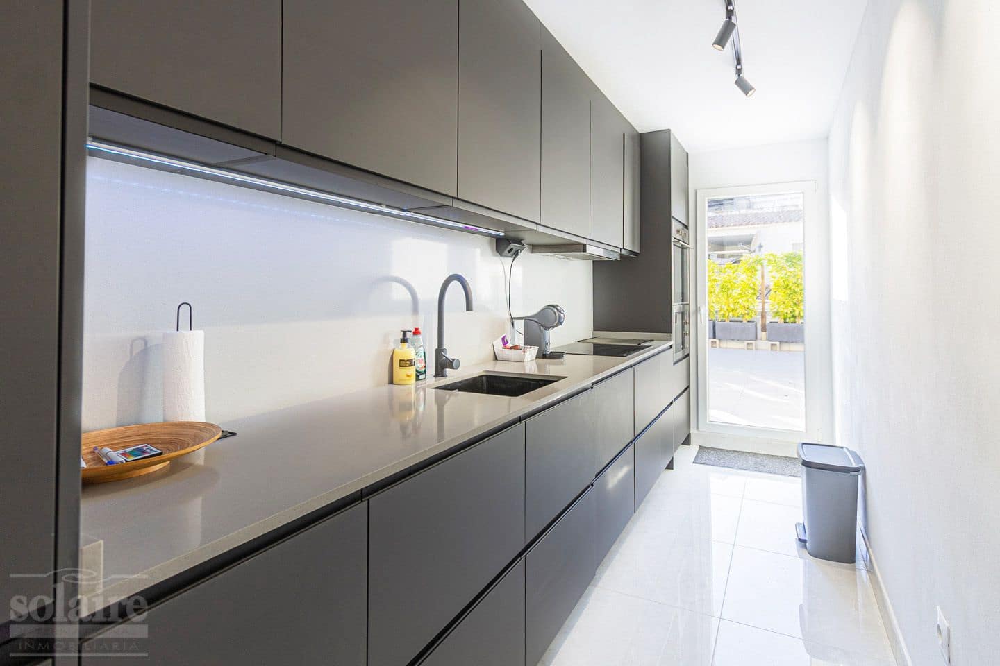 Appartement de 3 chambres à louer à Altea - 2 000 € (Ref: 7524547)