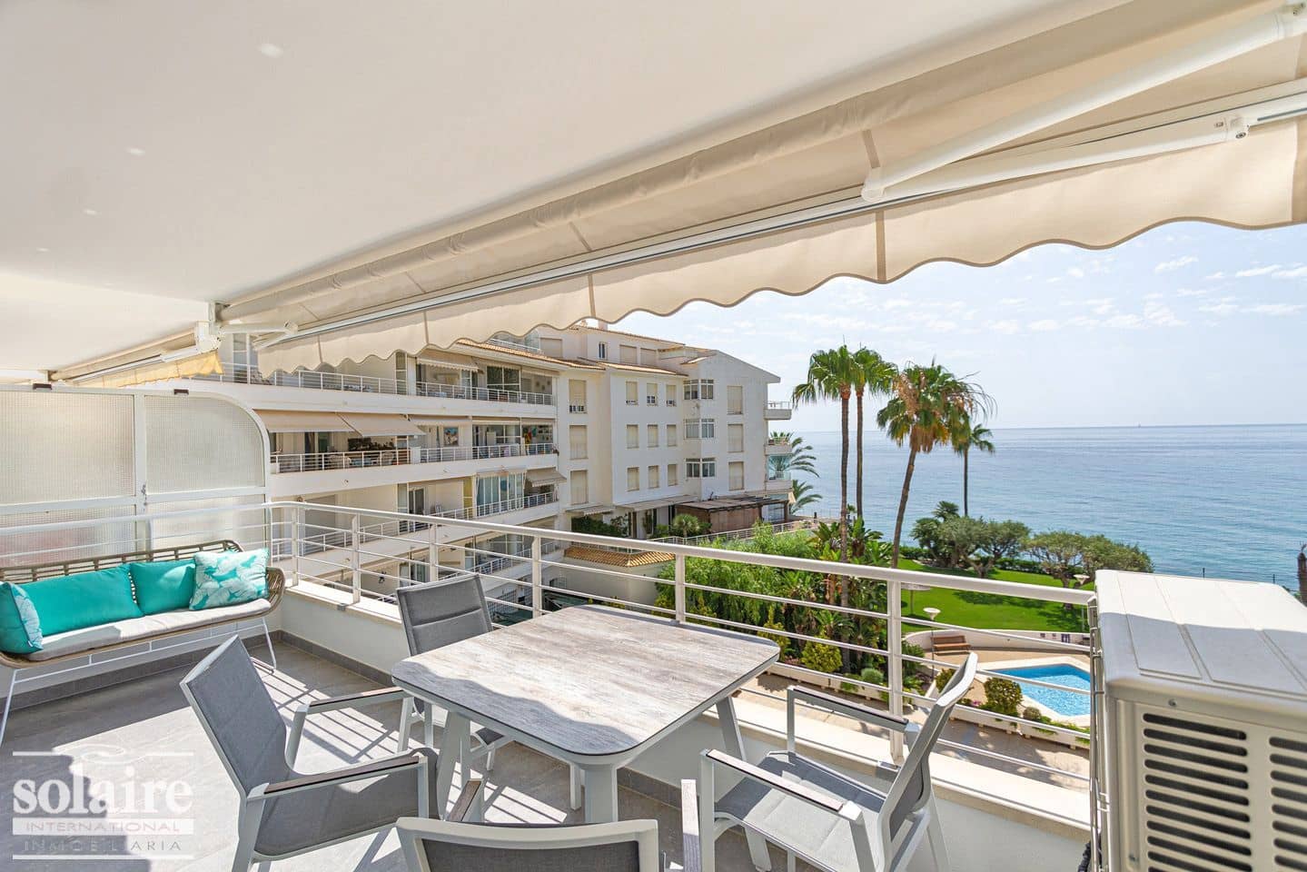 2 Zimmer Ferienapartment in Altea mit Pool Garage - 180 € (Ref: 7702534)