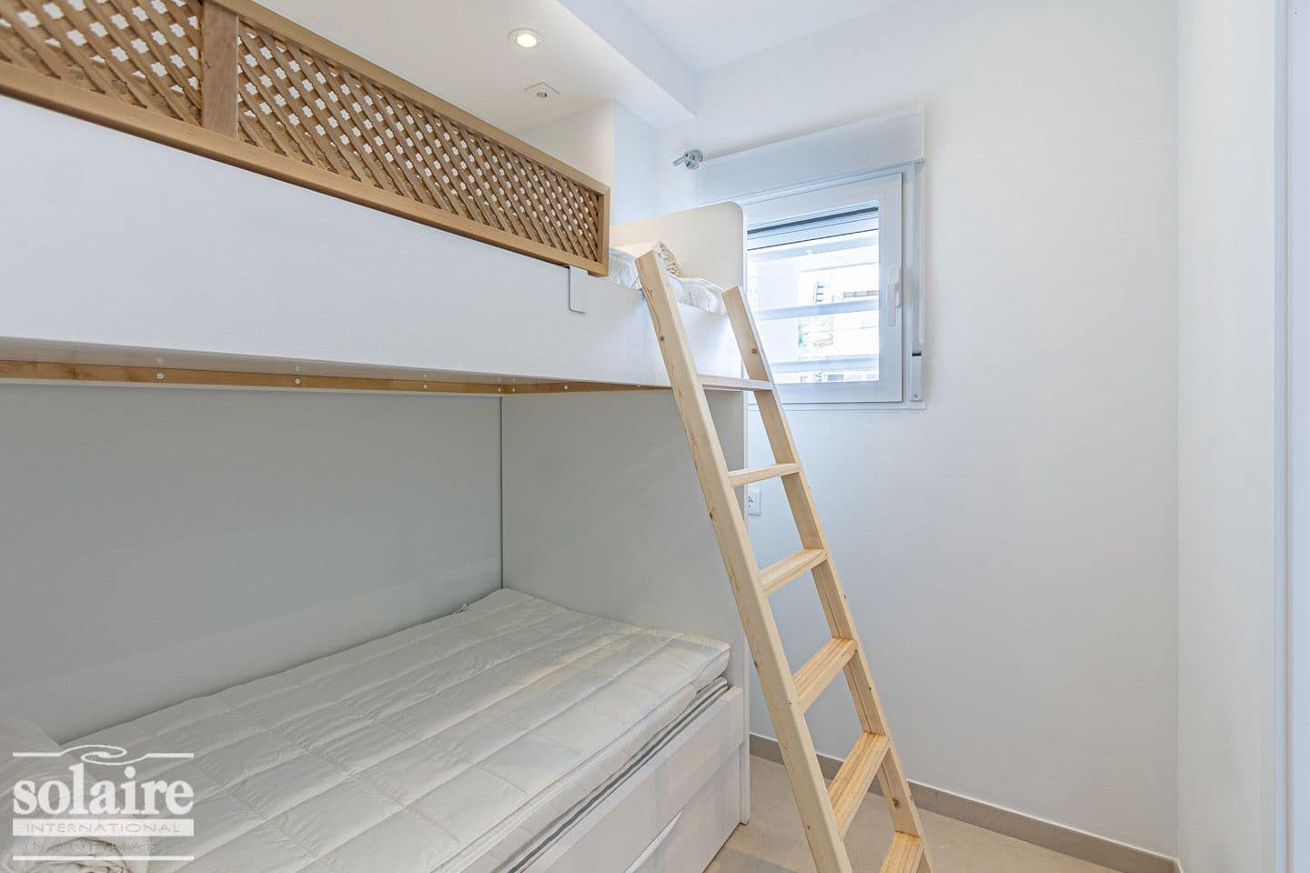 2 soverom Leilighet til leie i Altea med svømmebasseng garasje - € 1 300 (Ref: 7780847)