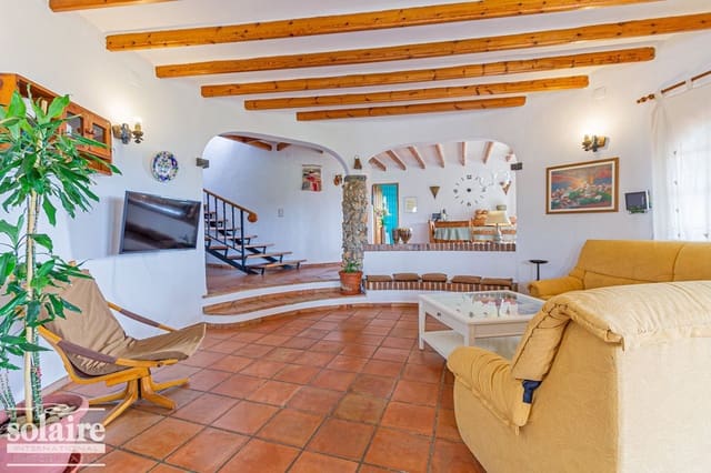Chalet de 4 habitaciones en Altea en venta con piscina garaje - 1.680.000 € (Ref: 7815439)