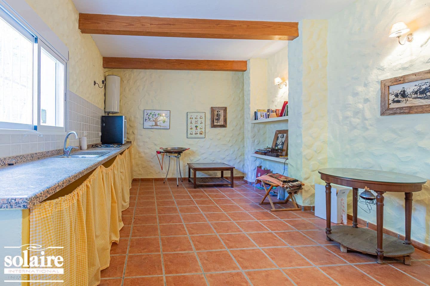 5 bedroom Villa for sale in Altea with pool garage - € 645,000 (Ref: 7910787)