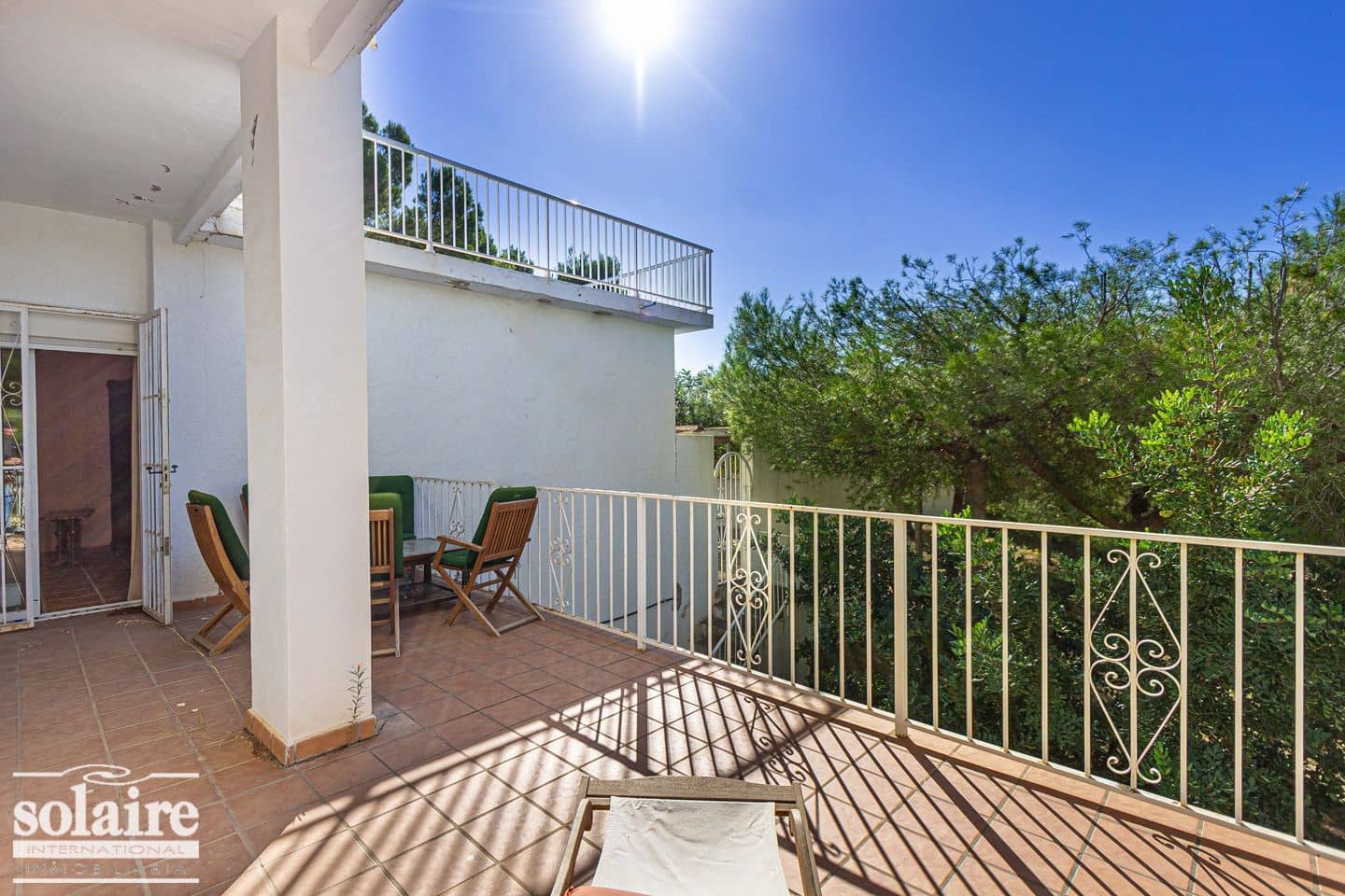 5 bedroom Villa for sale in Altea with pool garage - € 645,000 (Ref: 7910787)