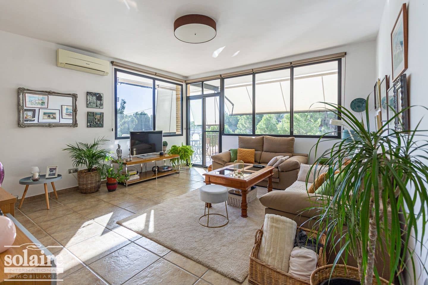 3 makuuhuone Huvila vuokrattavana paikassa Altea mukana 
autotalli - 1 500 € (Ref: 8088899)