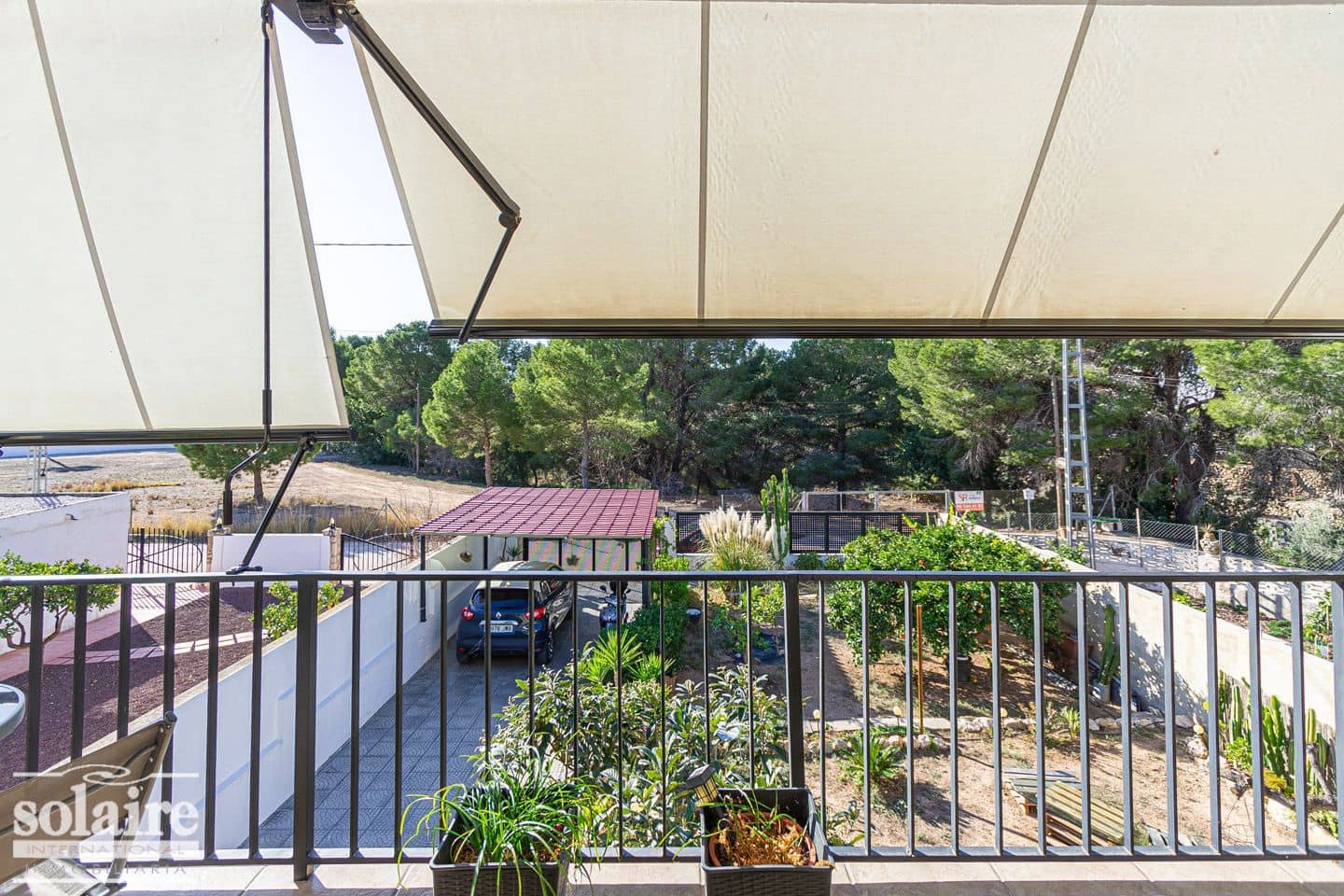 3 makuuhuone Huvila vuokrattavana paikassa Altea mukana 
autotalli - 1 500 € (Ref: 8088899)