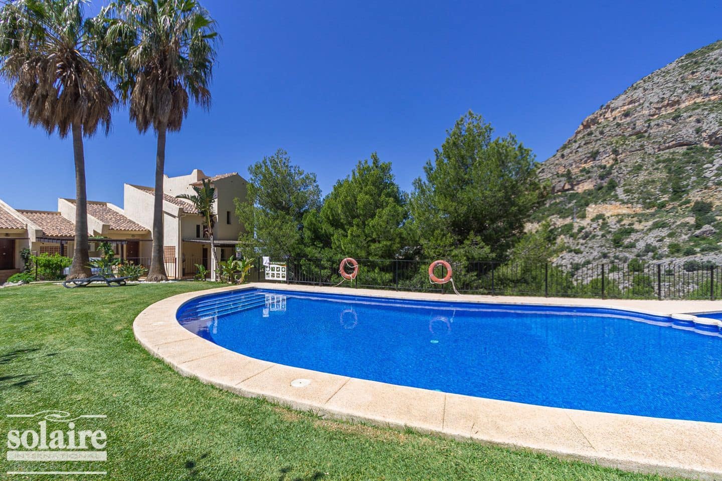 3 soveværelse Semi-Rækkehus til leje i Altea med swimmingpool garage - € 1.500 (Ref: 8220339)