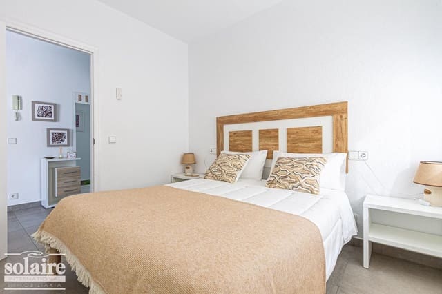 2 bedroom Apartment for holiday rental in Altea - € 160 (Ref: 8856761)