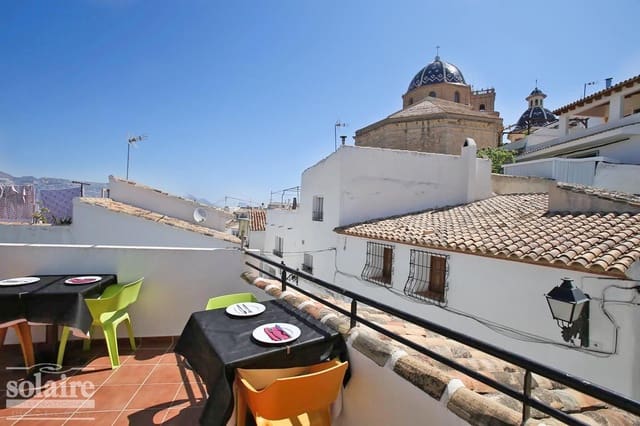 3 bedroom Townhouse for sale in Altea with garage - € 780,000 (Ref: 9076103)