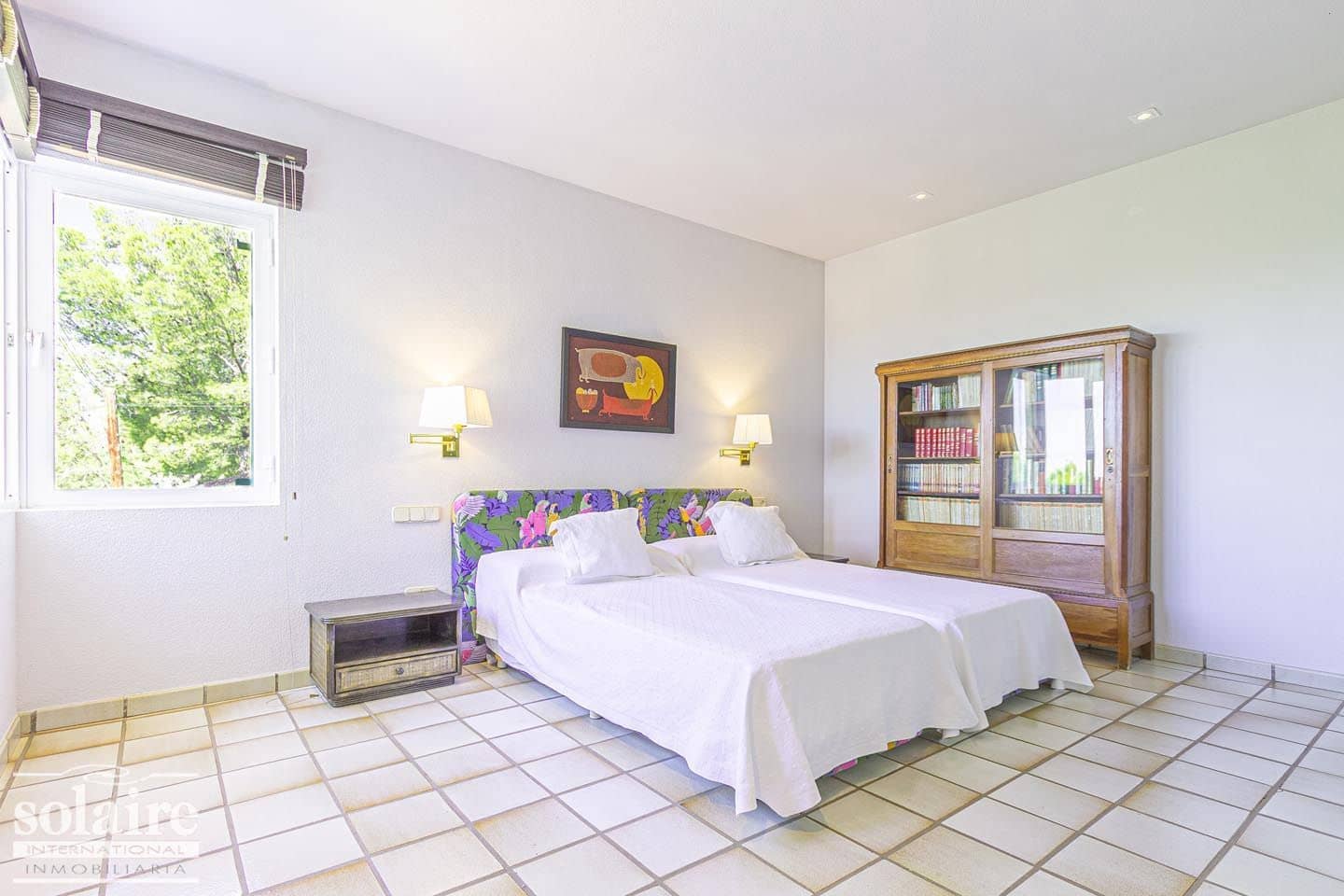 7 bedroom Villa for sale in Altea with pool garage - € 2,100,000 (Ref: 9337566)