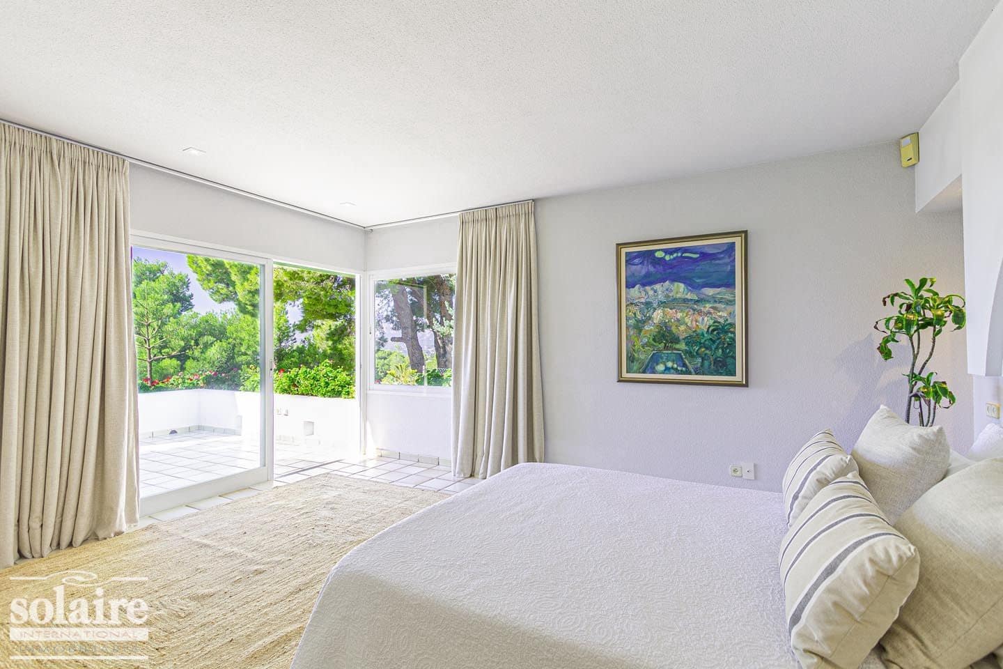 7 bedroom Villa for sale in Altea with pool garage - € 2,100,000 (Ref: 9337566)