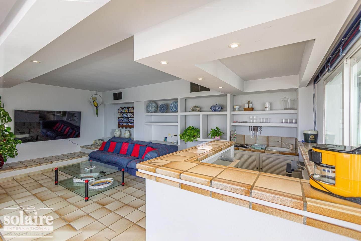 7 bedroom Villa for sale in Altea with pool garage - € 2,100,000 (Ref: 9337566)