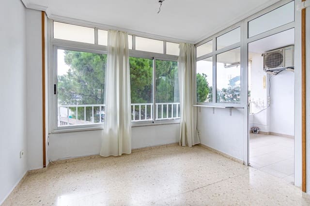 2 bedroom Apartment for rent in Altea with pool garage - € 950 (Ref: 9625369)