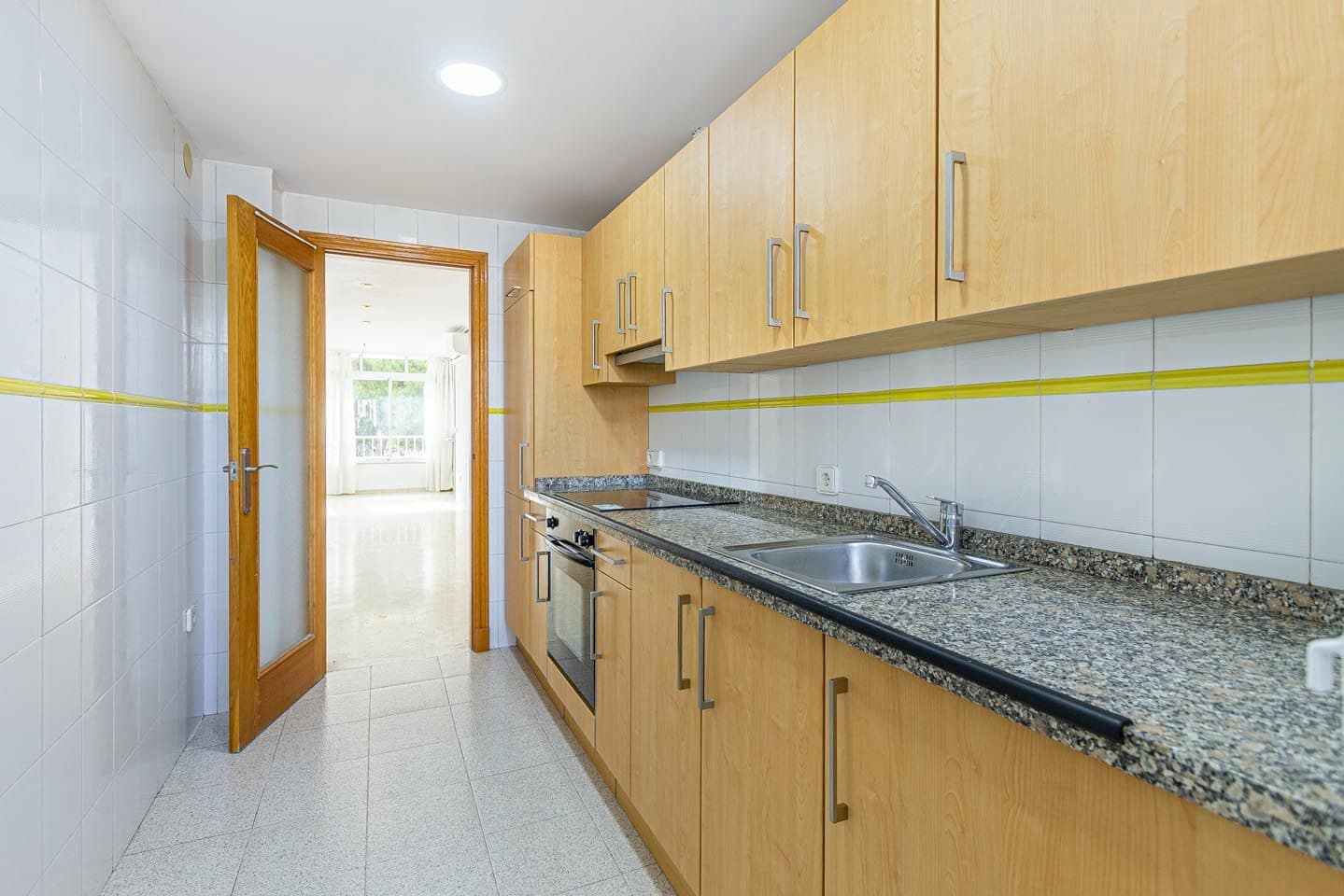 2 bedroom Apartment for rent in Altea with pool garage - € 950 (Ref: 9625369)