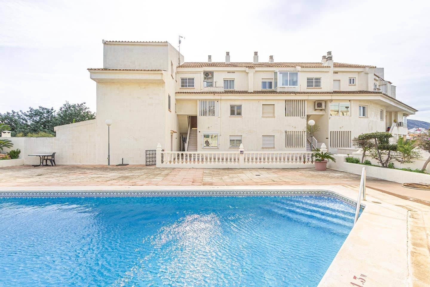 2 bedroom Apartment for rent in Altea with pool garage - € 950 (Ref: 9625369)