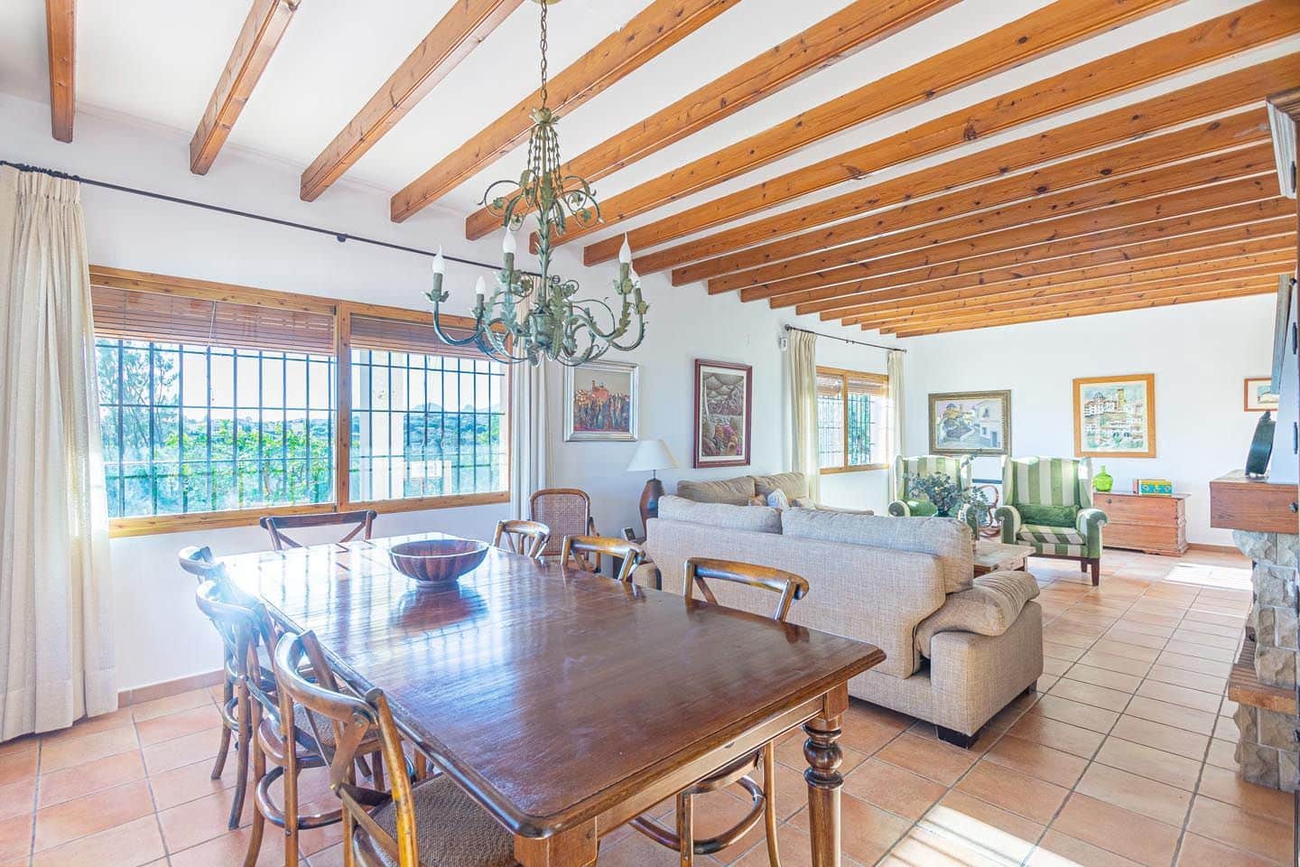 4 bedroom Villa for rent in Altea with pool garage - € 2,500 (Ref: 9637187)