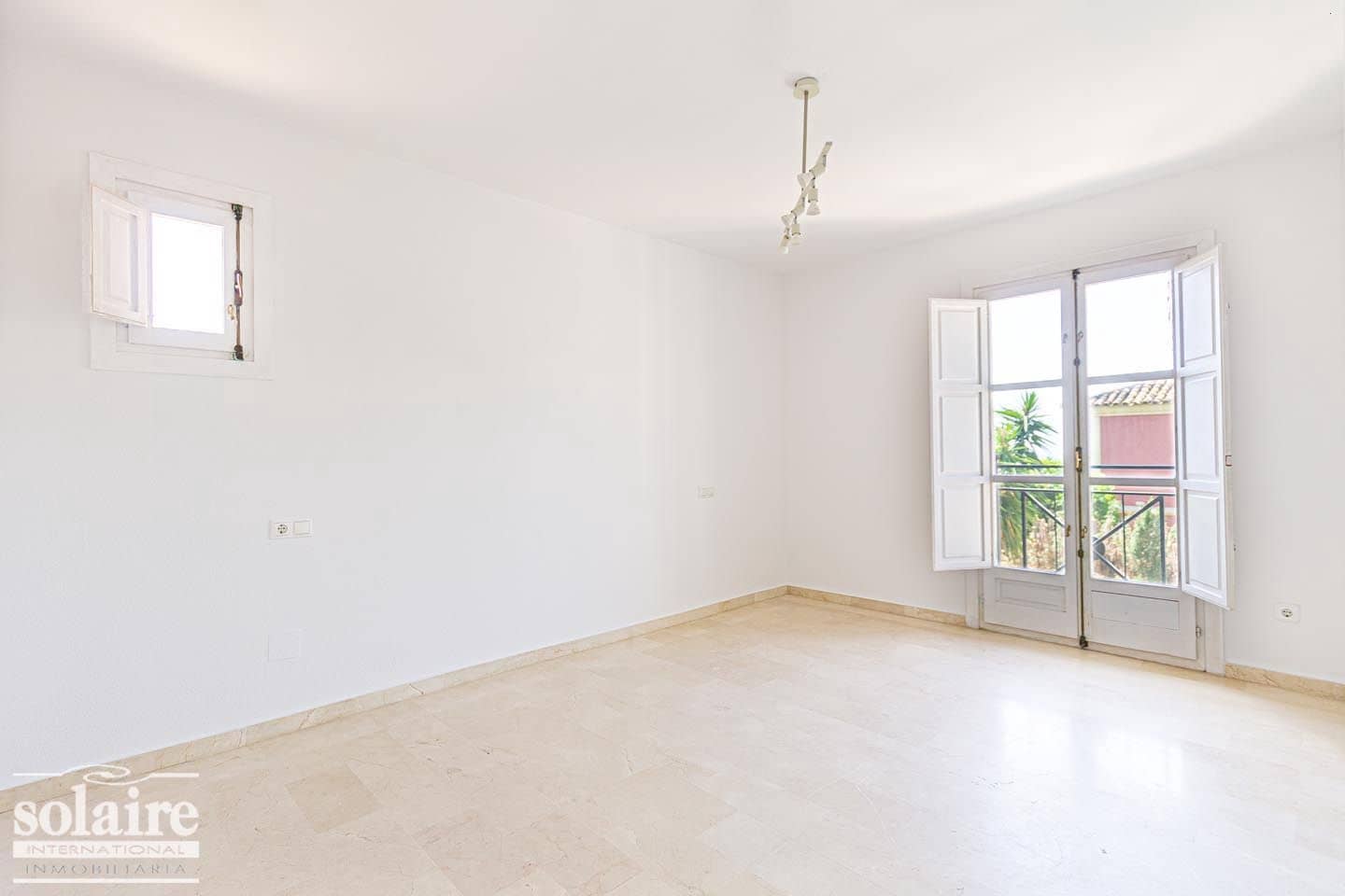 3 Zimmer Villa zu verkaufen in Finestrat mit Pool Garage - 650.000 € (Ref: 9806180)