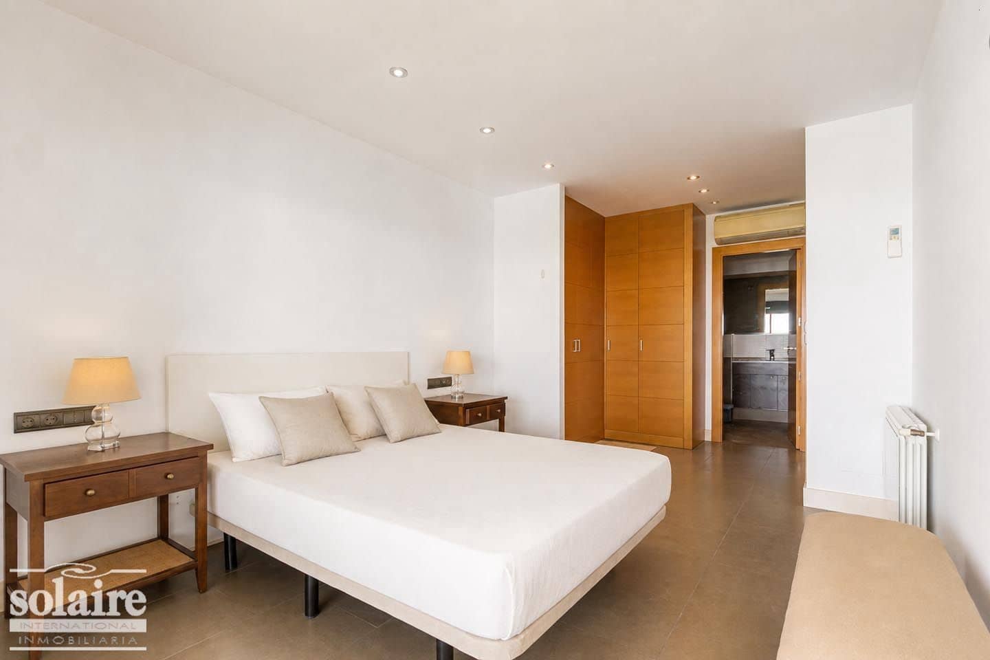 Appartement de 2 chambres à louer à Altea avec piscine garage - 1 800 € (Ref: 9999541)