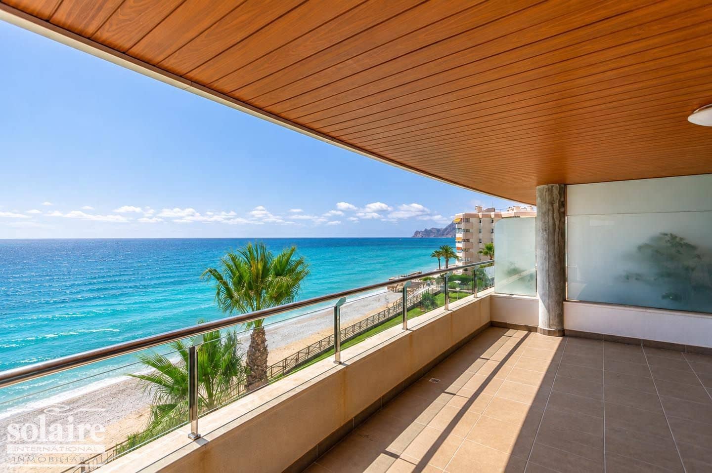 Appartement de 2 chambres à louer à Altea avec piscine garage - 1 800 € (Ref: 9999541)