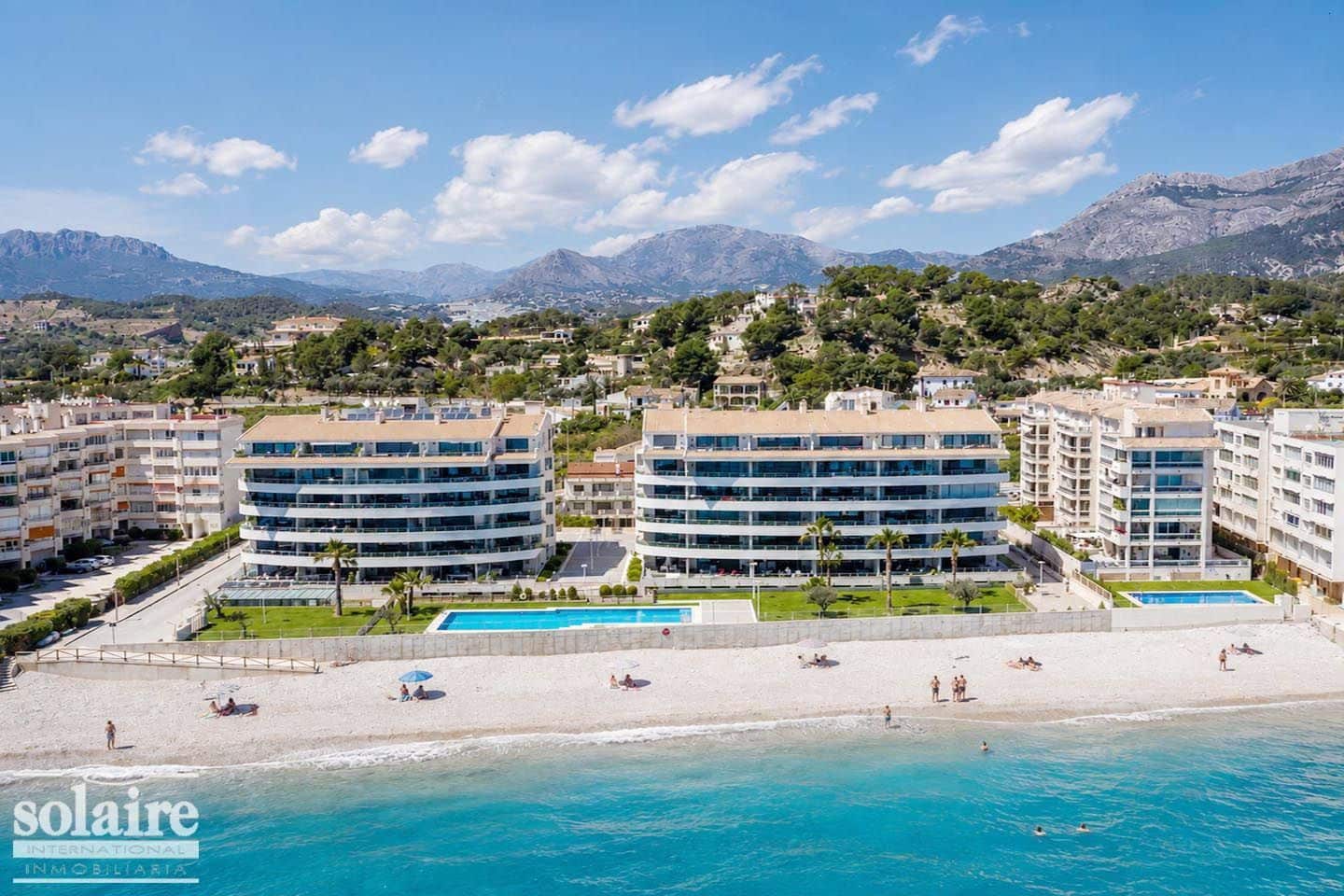 Appartement de 2 chambres à louer à Altea avec piscine garage - 1 800 € (Ref: 9999541)