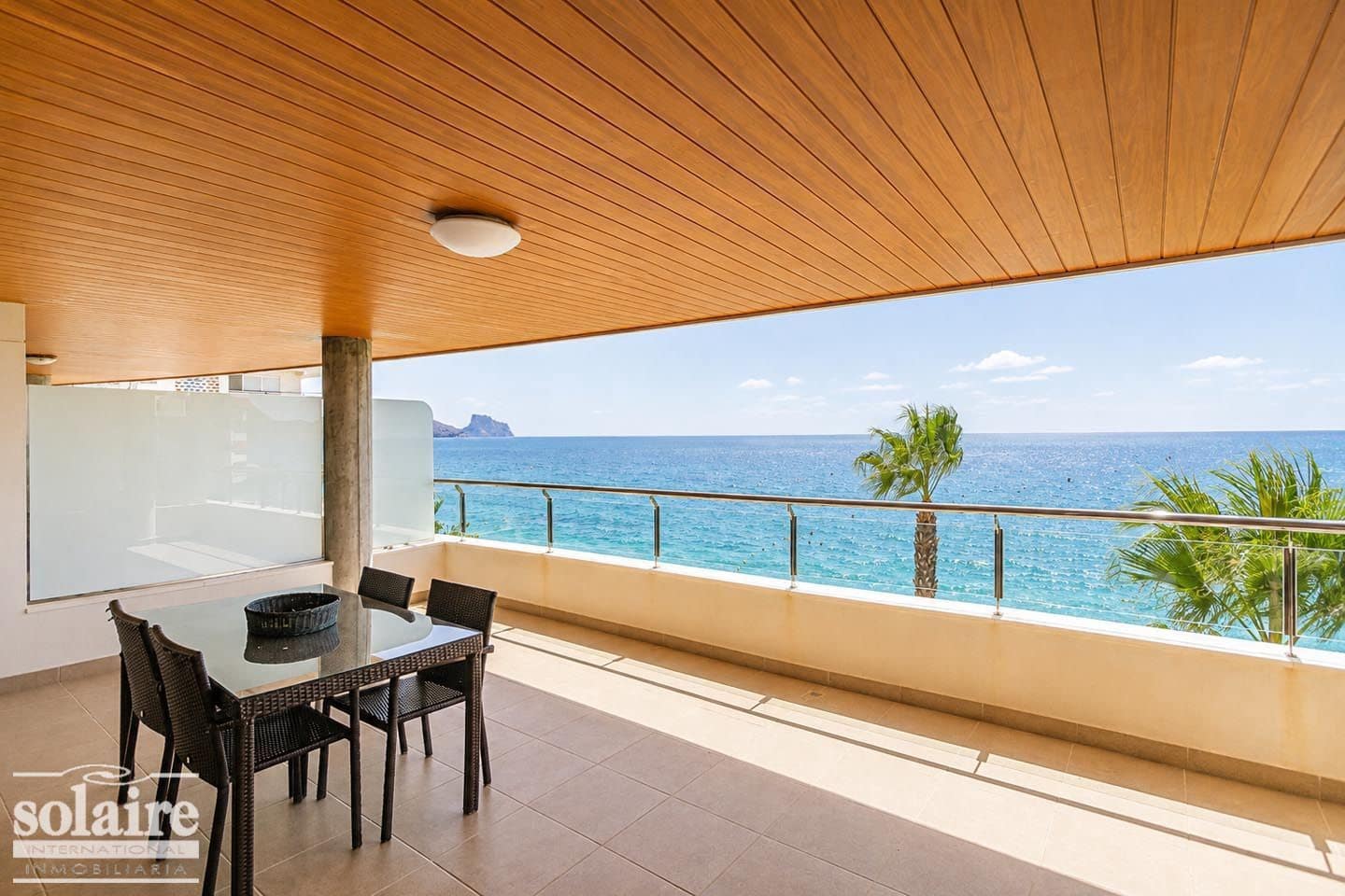 Appartement de 2 chambres à louer à Altea avec piscine garage - 1 800 € (Ref: 9999541)