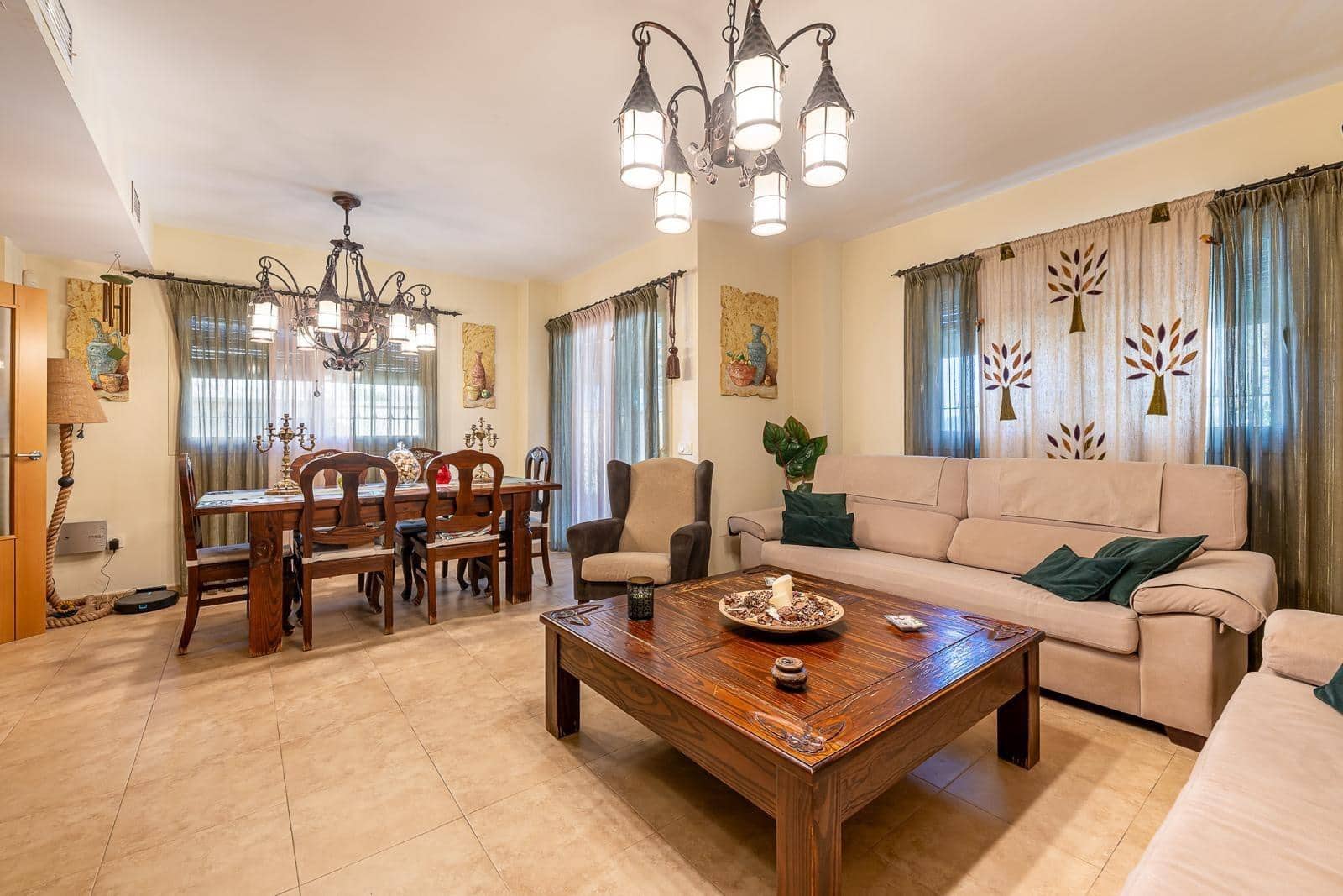 6 Zimmer Doppelhaus zu verkaufen in Pinos de Alhaurin mit Pool - 614.000 € (Ref: 10032139)
