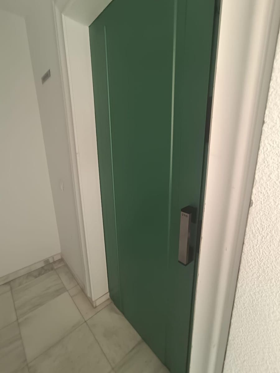 2 bedroom Flat for sale in Malaga city - € 330,000 (Ref: 10078469)