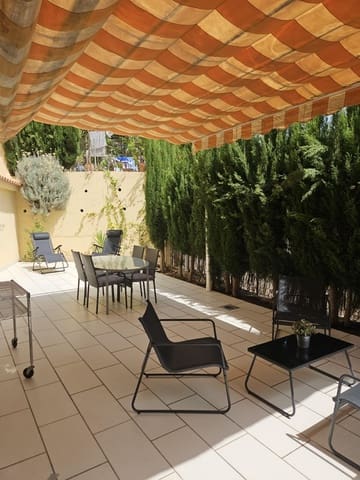 Appartement de 2 chambres à louer à Rincón de la Victoria avec piscine garage - 1 200 € (Ref: 10142460)