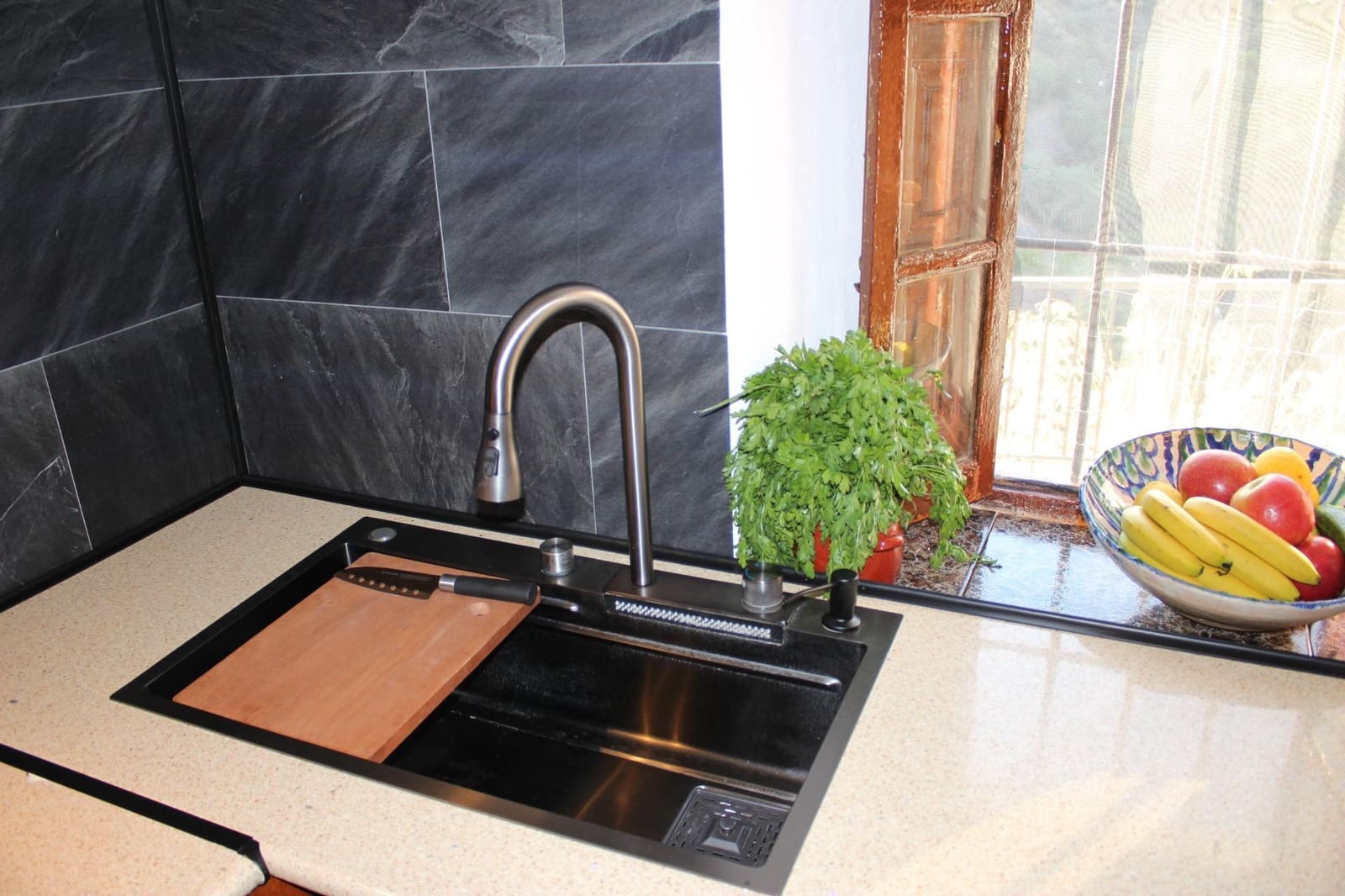 3 bedroom Townhouse for sale in Canillas de Aceituno - € 99,500 (Ref: 10148886)