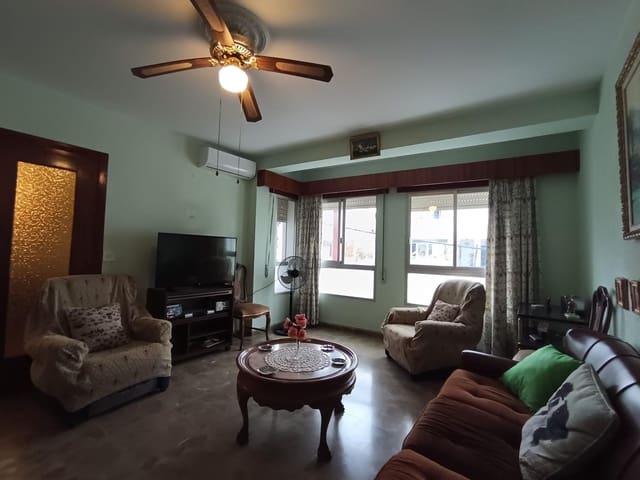 3 bedroom Villa for sale in Pedregalejo, Málaga city - € 428,500 (Ref: 10155350)