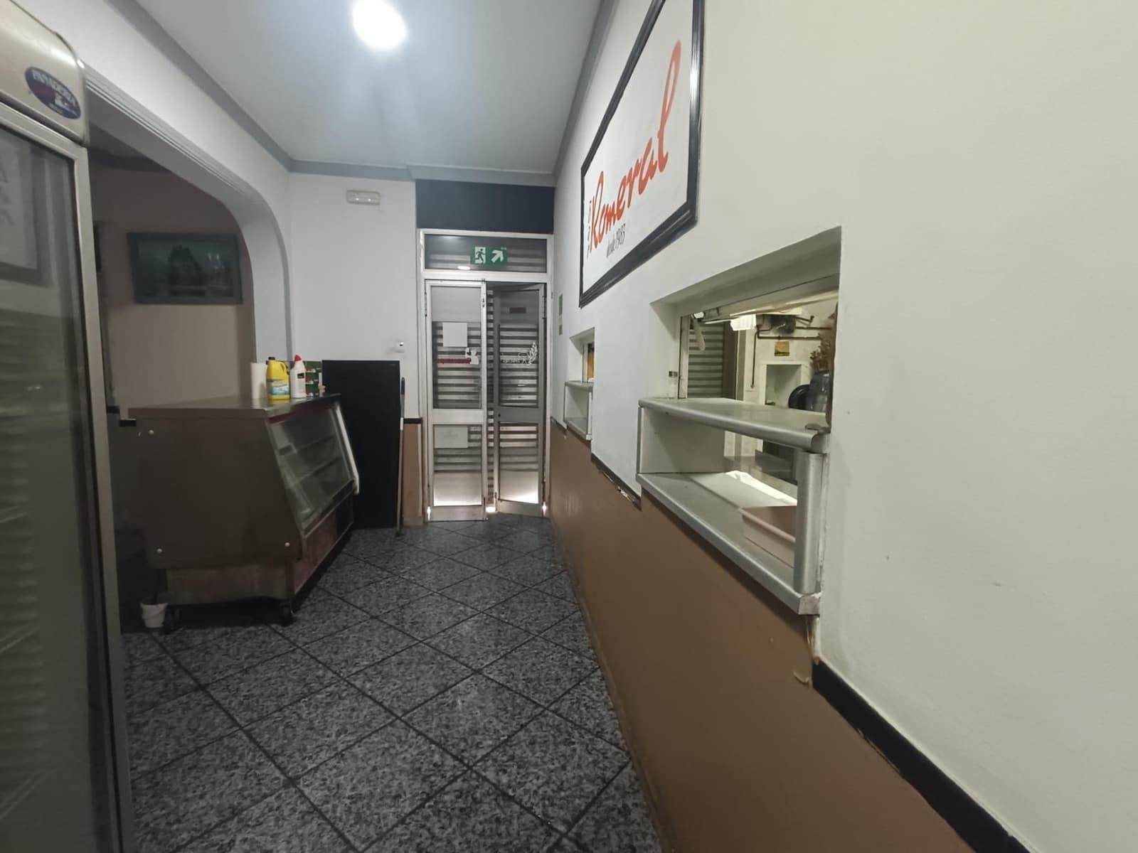 Komercyjne na sprzedaż w Miasto Malaga - 425 000 € (Ref: 10159808)