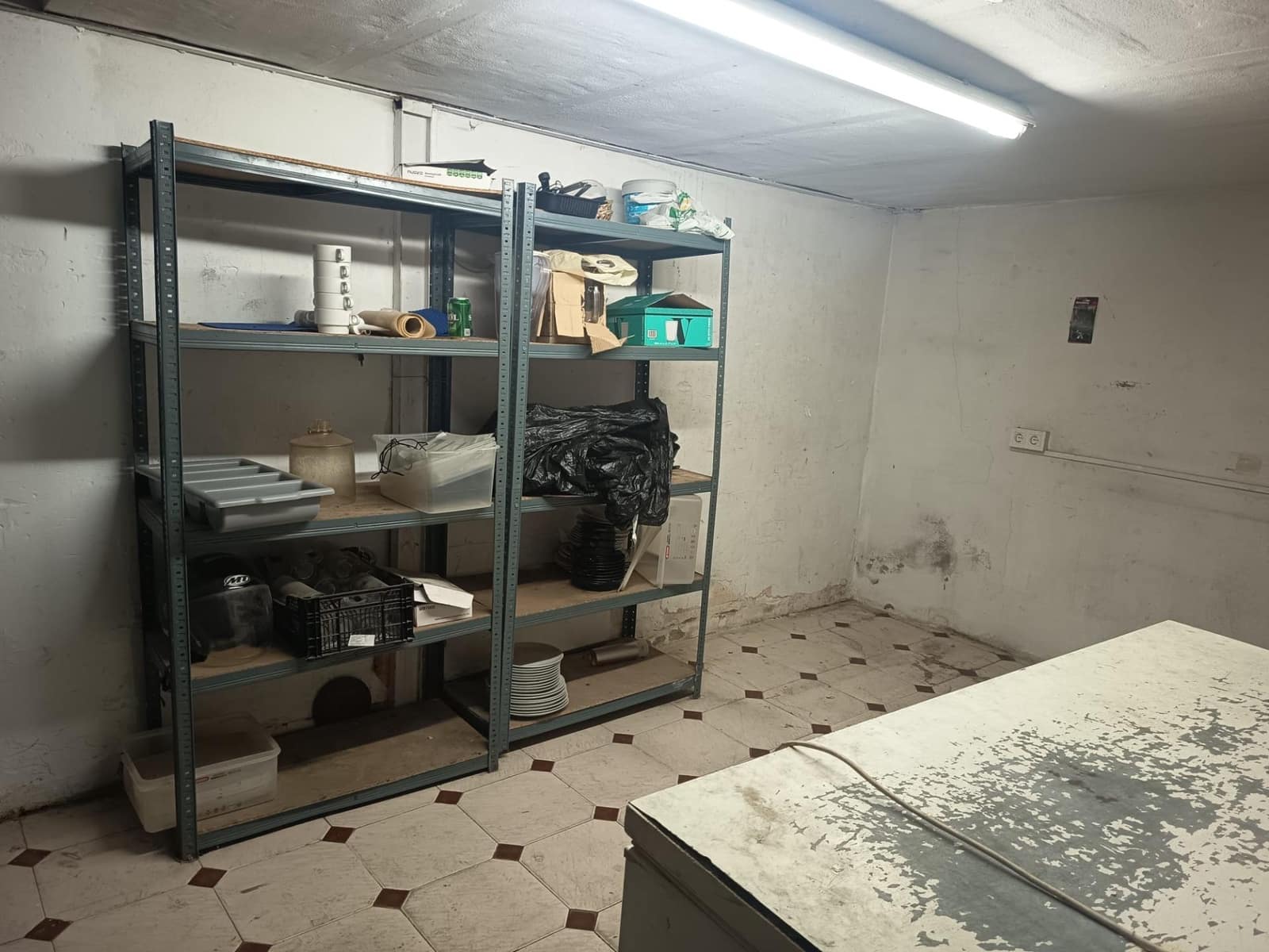 Komercyjne na sprzedaż w Miasto Malaga - 425 000 € (Ref: 10159808)
