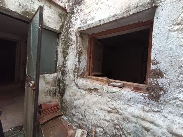 7 sypialnia Dom na sprzedaż w Canillas de Aceituno - 95 000 € (Ref: 10183014)
