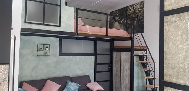 Studio att hyra i Santa Paula, Málaga stad - 900 € (Ref: 7840507)