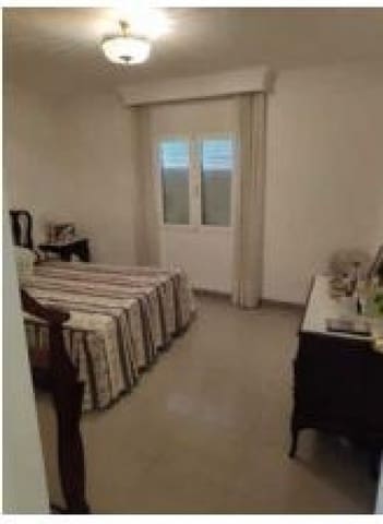 Chalet de 4 habitaciones en Nerja en venta - 612.000 € (Ref: 8078824)