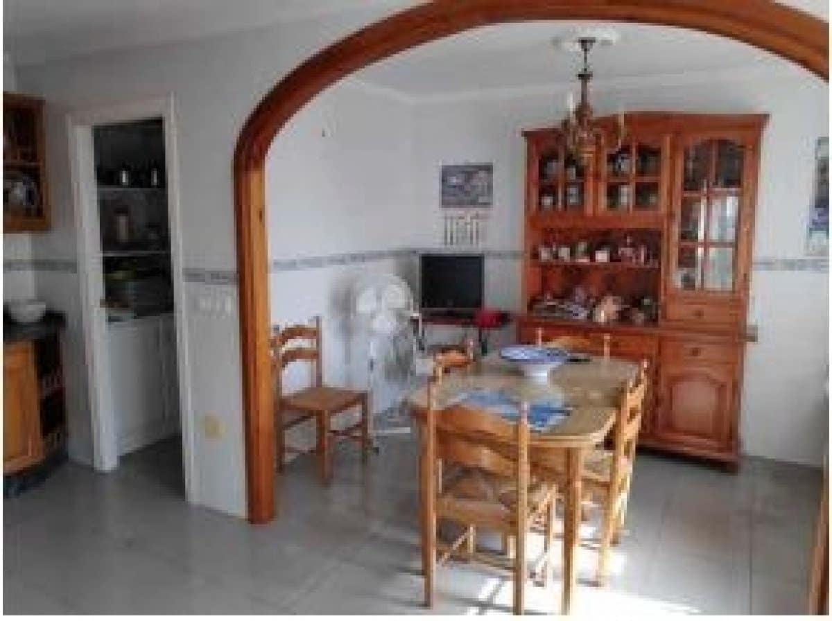 4 bedroom Villa for sale in Nerja - € 612,000 (Ref: 8078824)