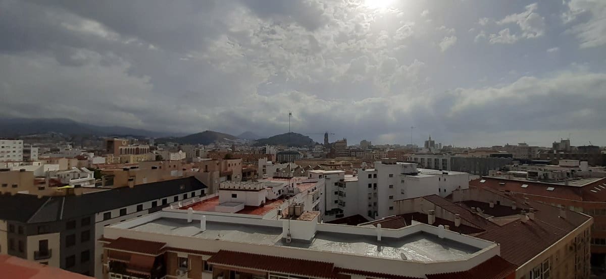 5 sovrum Takvåning till salu i Malaga stad - 467 000 € (Ref: 8078831)