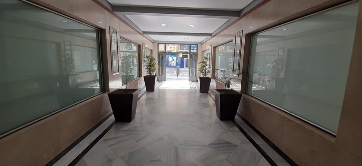 5 sovrum Takvåning till salu i Malaga stad - 467 000 € (Ref: 8078831)