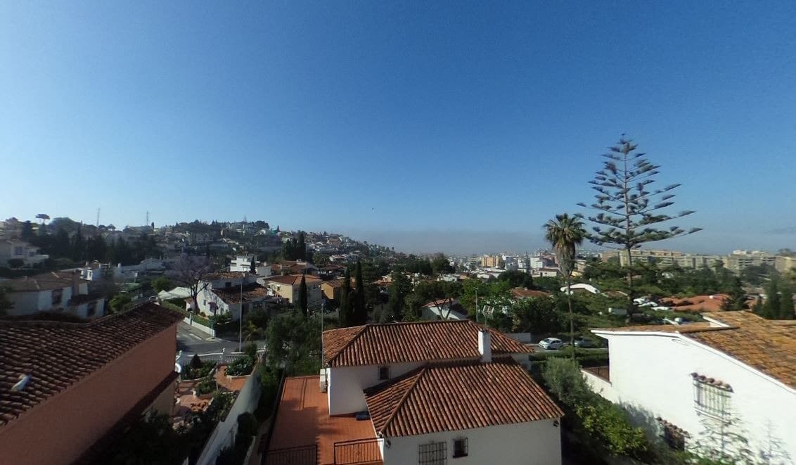 8 soveværelse Villa til salg i Malaga by med swimmingpool garage - € 1.950.000 (Ref: 8078840)