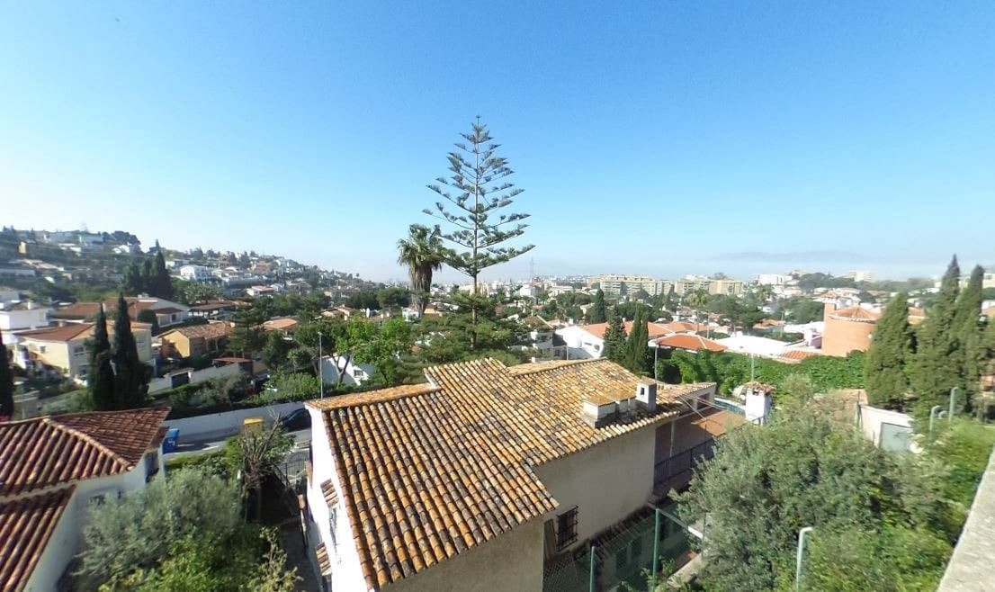 8 soveværelse Villa til salg i Malaga by med swimmingpool garage - € 1.950.000 (Ref: 8078840)