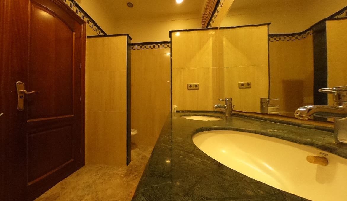 8 soveværelse Villa til salg i Malaga by med swimmingpool garage - € 1.950.000 (Ref: 8078840)