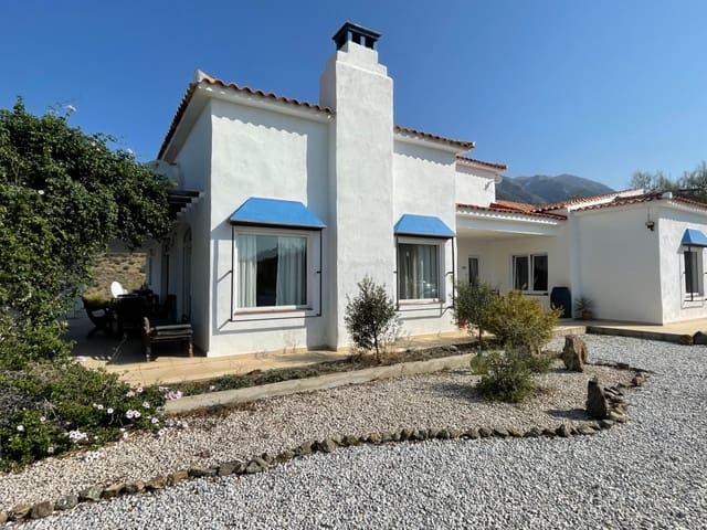 4 sovrum Villa till salu i Río Bermuza, Canillas de Aceituno med garage - 479 000 € (Ref: 8078844)