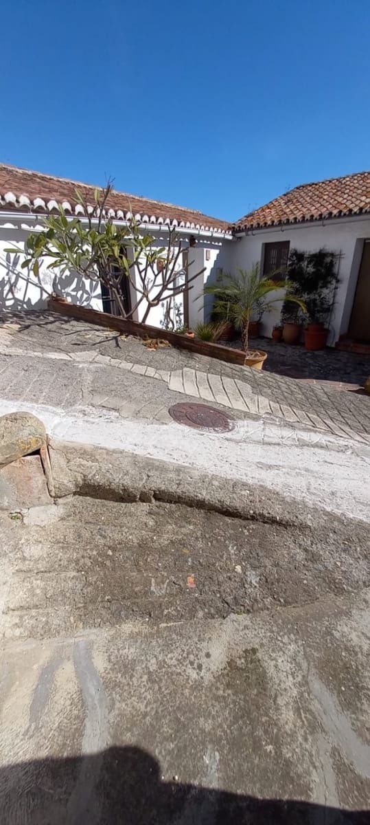 4 soveværelse Byhus til salg i Cutar med swimmingpool - € 185.500 (Ref: 8078852)