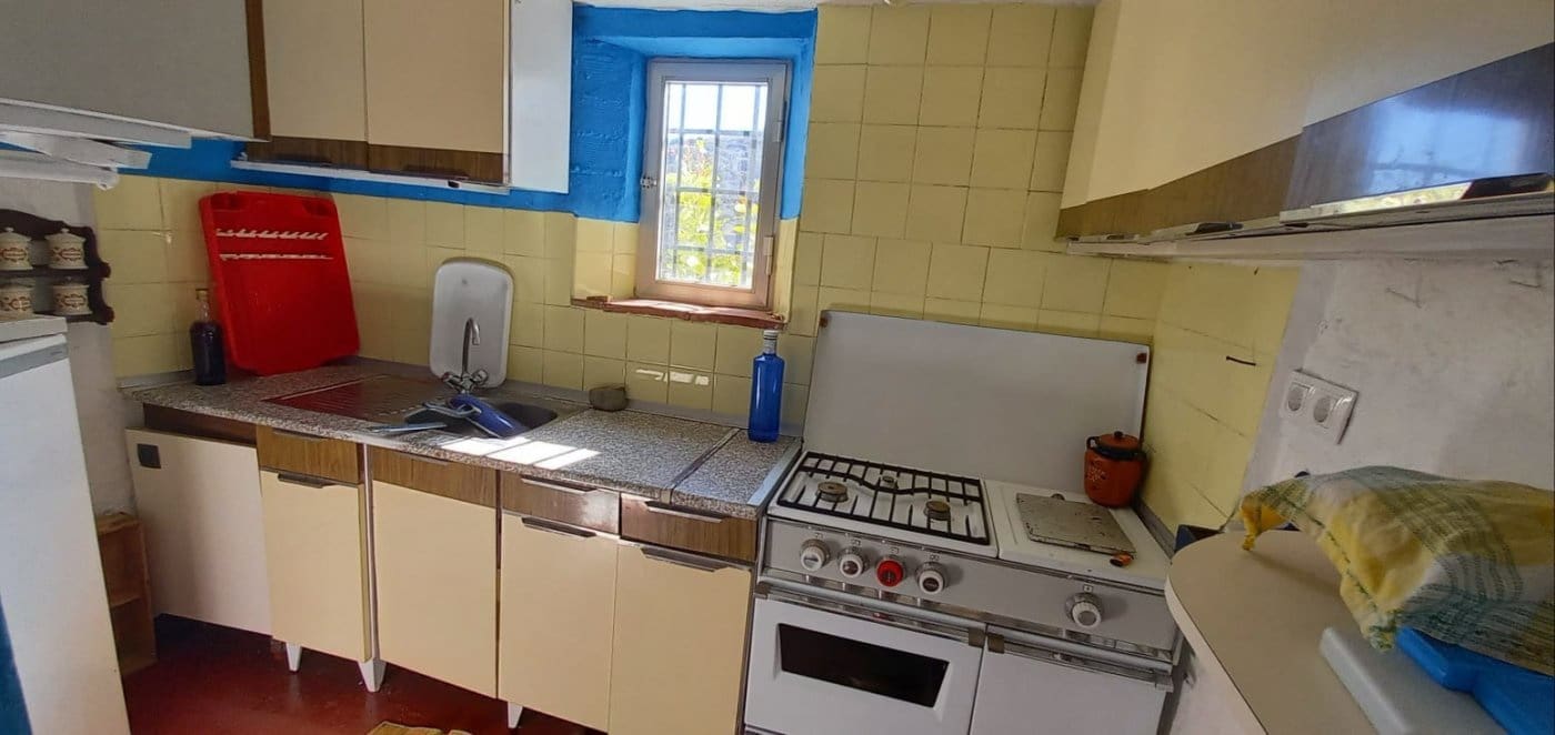 4 soveværelse Byhus til salg i Cutar med swimmingpool - € 185.500 (Ref: 8078852)