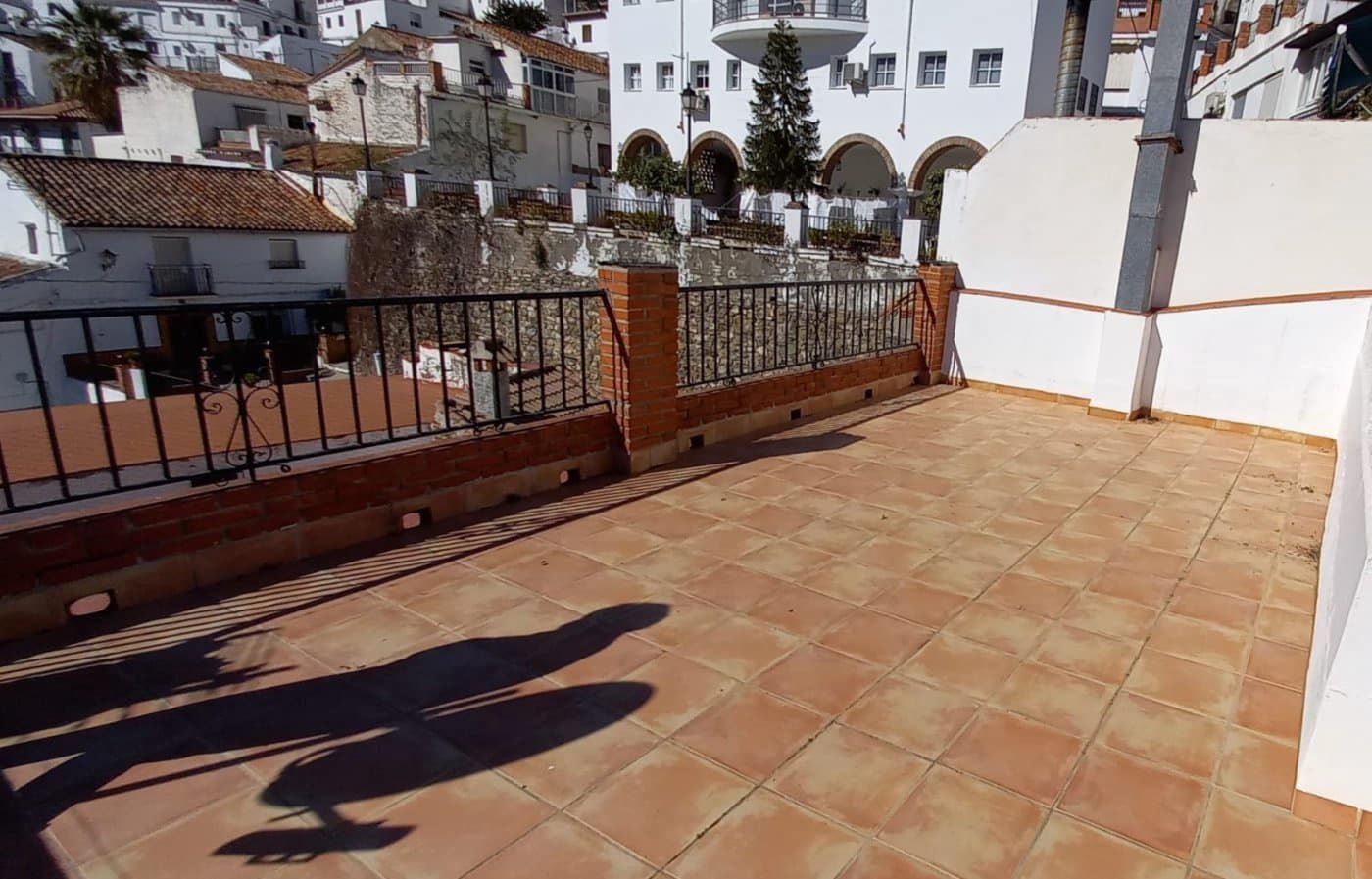 4 soveværelse Byhus til salg i Cutar med swimmingpool - € 185.500 (Ref: 8078852)