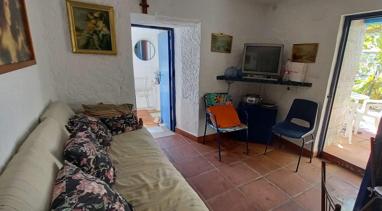 4 soveværelse Byhus til salg i Cutar med swimmingpool - € 185.500 (Ref: 8078852)