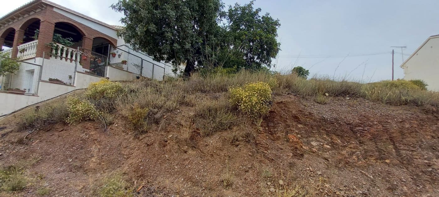 Byggetomt til salgs i Velez-Malaga - € 85 000 (Ref: 8078855)