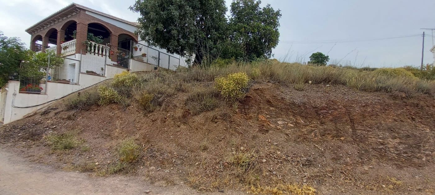 Byggetomt til salgs i Velez-Malaga - € 85 000 (Ref: 8078855)