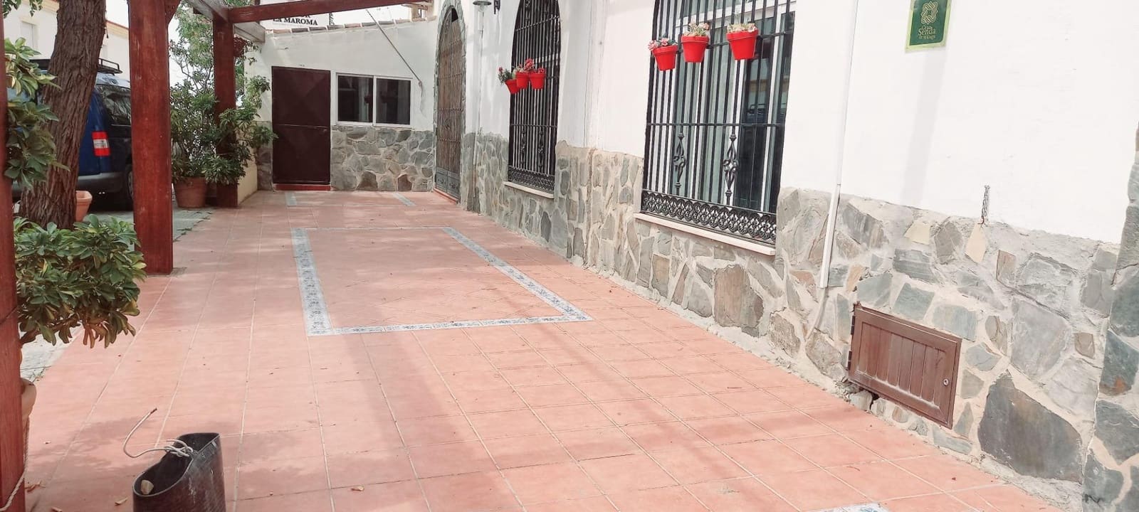 Commercieel te koop in Canillas de Aceituno - € 995.000 (Ref: 8078887)