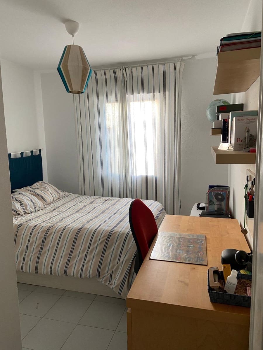 5 soveværelse Semi-Rækkehus til salg i Rincon de la Victoria med swimmingpool - € 630.000 (Ref: 8078931)