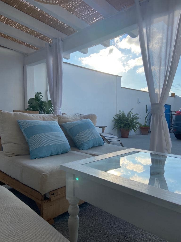 5 soveværelse Semi-Rækkehus til salg i Rincon de la Victoria med swimmingpool - € 630.000 (Ref: 8078931)